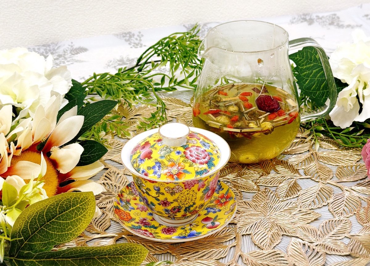 薬膳茶と蓋碗